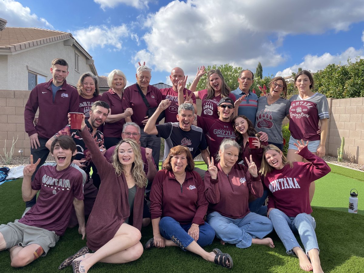 GOOOOO GRIZZLIES! #espn #gogriz! #gogriz #umt #espn+ #grizfootball #grizzlyfootball #mmafanzone #mafanzone #fanzone #fanzonema #catgriz #catgrizgame