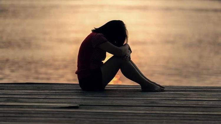 Yalnizligina Sahip cik iyi davran ona Kac kisinin emegi vardir acaba yalnizliginda...