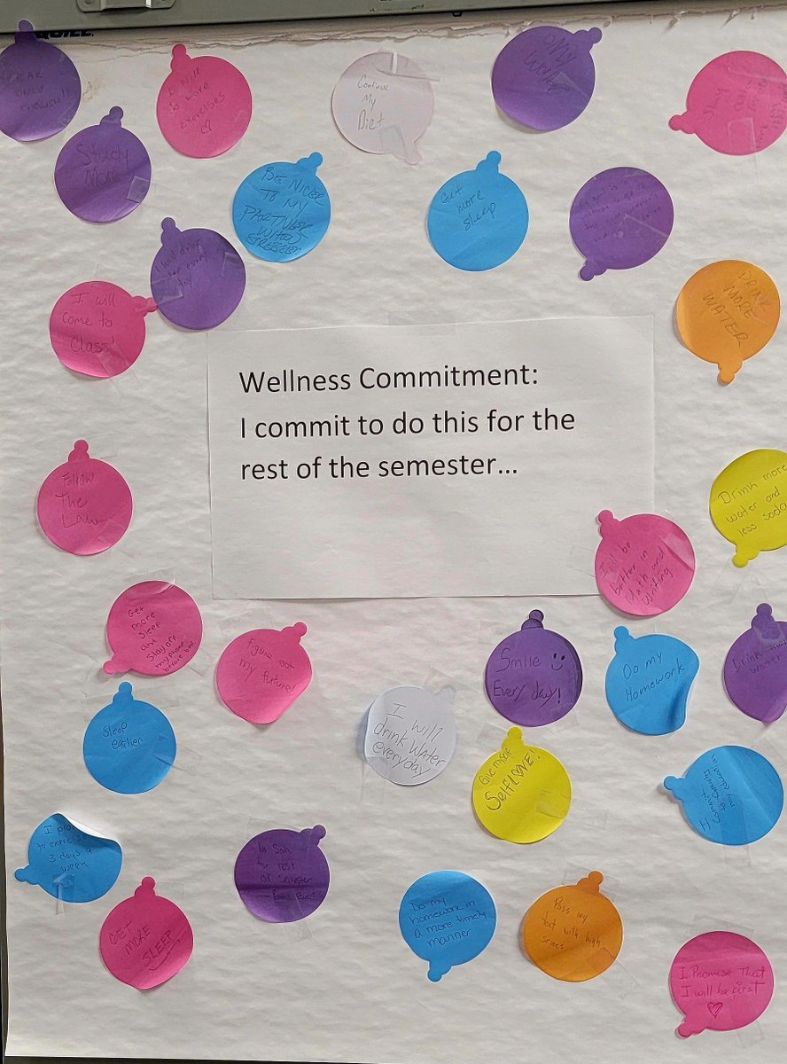 IVCCEagles's tweet photo. Wellness Days at our Ottawa Center was a big hit! Students took advantage of all sorts of resources to learn how to better care for themselves. Thanks to our Ottawa Center staff for putting on such a great event! #IVCC #IVCCEagles #WellnessDays #OttawaCenter https://t.co/I3K0LpPxHK