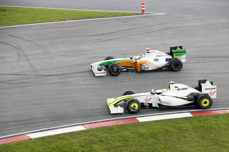 Formula0_versee's tweet photo. 25/55

Di Grassi e @Rosbergf0 se batem mais uma vez na mesma corrida, o que está acontecendo com esses dois?

Coulthard e Kobayashi também se tocam

ROMAIN GROSJEAN, DIRETAMENTE DA @F0Juniors, É O LÍDER APÓS BELÍSSIMA ULTRAPASSAGEM EM @LittleRubens_F0 https://t.co/yBGWBHY9Xi