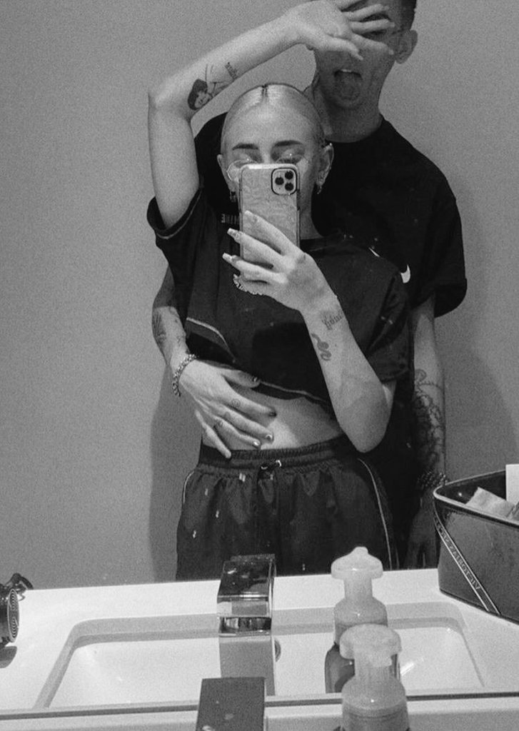 ㅤ          ➳ 𝘊𝘳𝘦𝘰 𝘲𝘶𝘦 𝘴𝘪е𝘯𝘵𝘰 𝘦𝘭 𝘦𝘧𝘦𝘤𝘵𝘰
                    𝘊𝘰𝘯𝘵𝘪𝘨𝘰 𝘵𝘰𝘥𝘰 𝘦𝘴 𝘱𝘦𝘳𝘧𝘦𝘤𝘵𝘰
                 𝘚é 𝘲𝘶𝘦 𝘦𝘴𝘵𝘰𝘺 𝘦𝘯 𝘭𝘰 𝘤𝘰𝘳𝘳𝘦𝘤𝘵𝘰
               𝘗𝘰𝘳𝘲𝘶𝘦 𝘦𝘴𝘵𝘰𝘺 𝘦𝘯𝘭𝘰𝘲𝘶𝘦𝘤𝘪𝘦𝘯𝘥𝘰 ꨄ︎