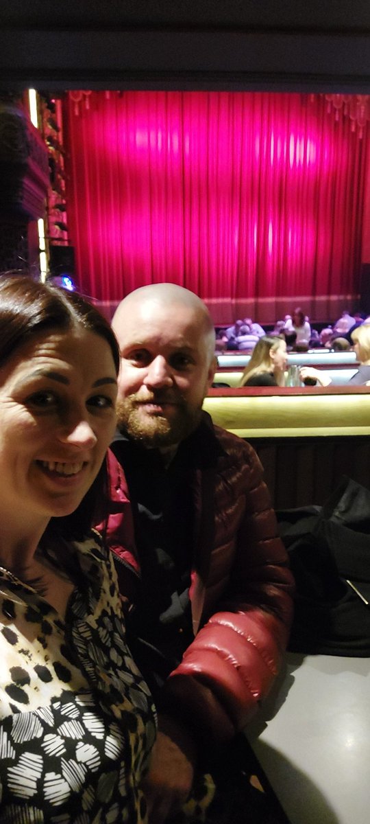 Annual tradition <a href="/RoyalCourtLiv/">Royal Court Liverpool</a> 🤣