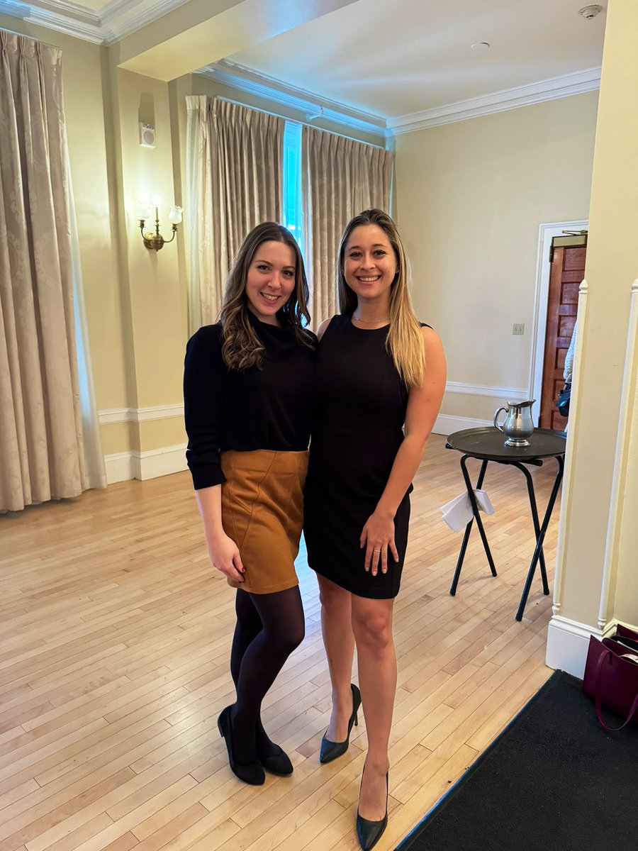 MayaCamilla tweet media