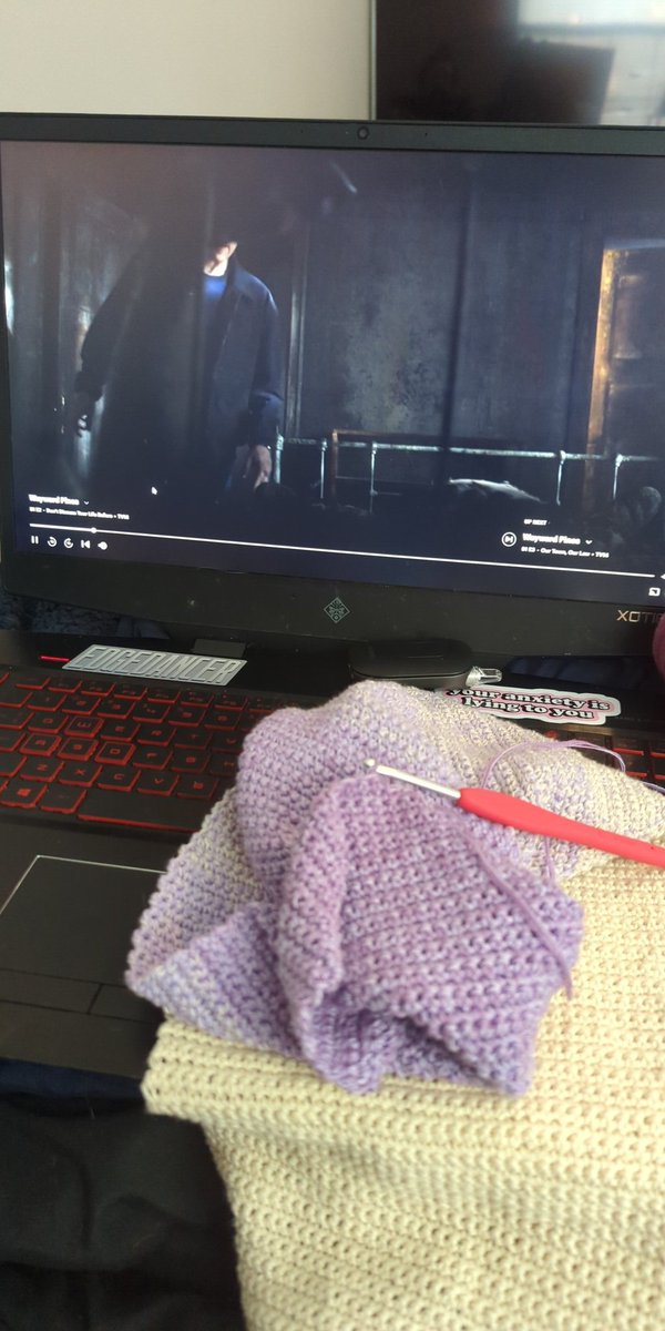 Watching Wayward Pines for the first time

Crochet, water, and background tab in my brain for giving my trust issues a stern talking to.
#WaywardPines #yarntherapy