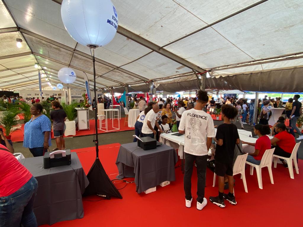 Inauguration de la Nuit de l'Orientation 2023 en présence de <a href="/PhilippeJock/">Philippe Jock</a>, Président de la CCI, <a href="/KhrisBurton/">Khris Burton</a>, parrain de la NdO2023 et <a href="/KatBilas/">Katleen BILAS-COPPET</a>, marraine de la Nd02023.