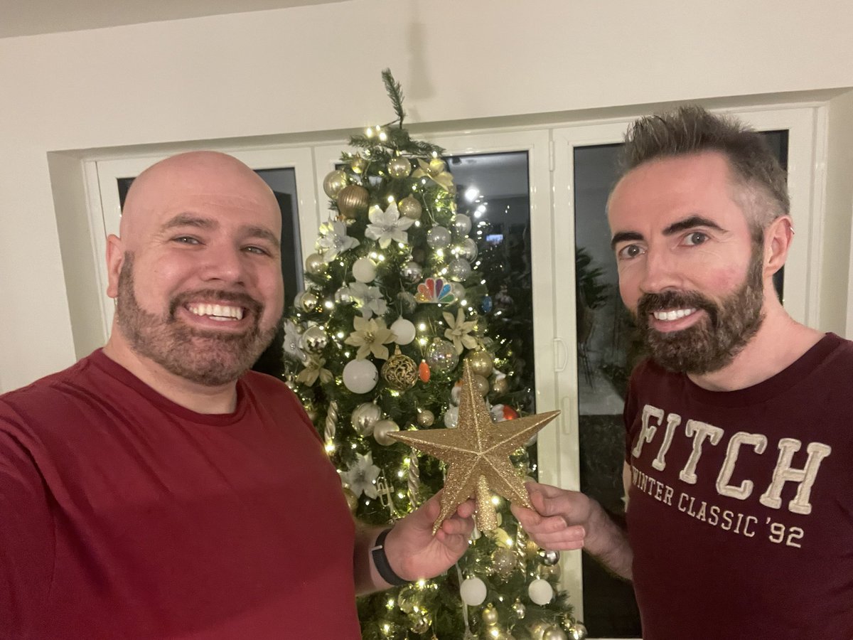 PatrickMooney's tweet image. Well that’s the tree up! Emotional putting up the old family tree in our new place. But looks amazing and feels so right. #ourfirstchristmas