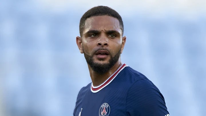 MercatoPlein's tweet photo. 🚨 Didier Deschamps va faire entrer Layvin Kurzawa pour relancer le suspense.

(RATP)

#FRAGIB https://t.co/6XpepZQwr8