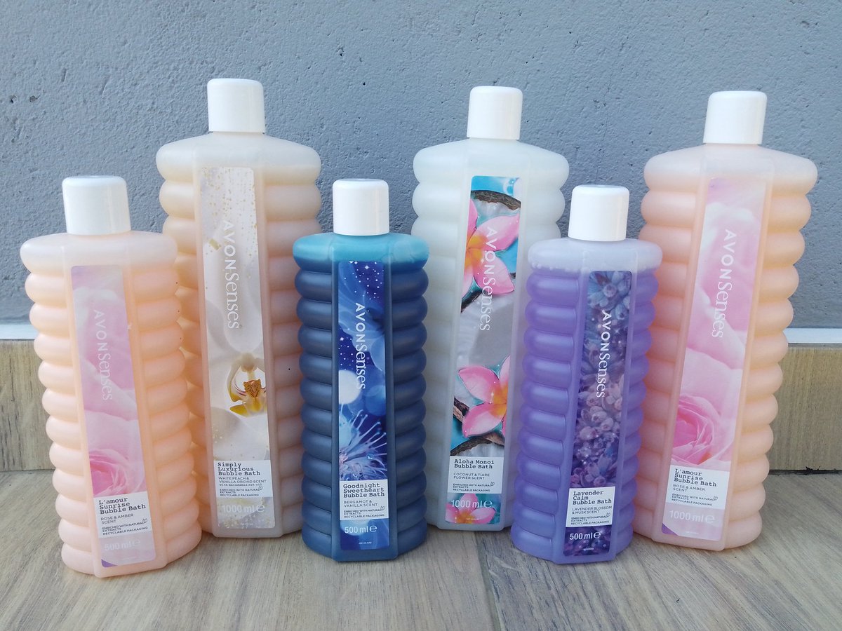 mercymuyambo's tweet photo. Avon Foam Bath
1000ml $8
500ml $5
Bathing in luxury. Use bathing gloves or loofah to get a great absorption and feel https://t.co/2Kz5kyikaT