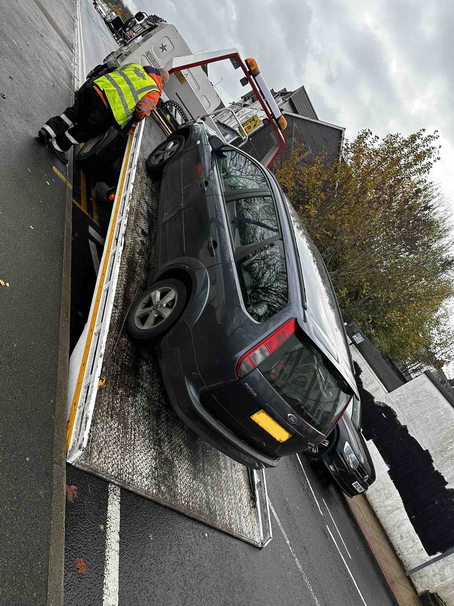 Trafficwmp's tweet image. Today in #Smethwick we stopped several vehicles with front tints letting in as little as 5% - 35% of light. 🤨 Limit is 70!
We also seized this cloned Focus &amp;amp; several uninsured vehicles. Uninsured drivers are up to 5x more likely to be involved in a fatal collision. #Interceptors