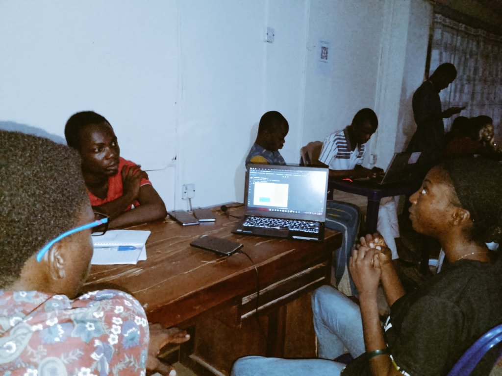 aiclubeksu's tweet photo. The weekend started on a good note with the second session of our  DATA WORKSHOP  held at  @TechhubEksu yesterday for the DA and ML enthusiasts. 

It was a practical and all-round interactive session.

#dsn @dsn_ai_network #growth #DataBenders #DataScience #Dataworkshop2023 https://t.co/5rashyB9a7