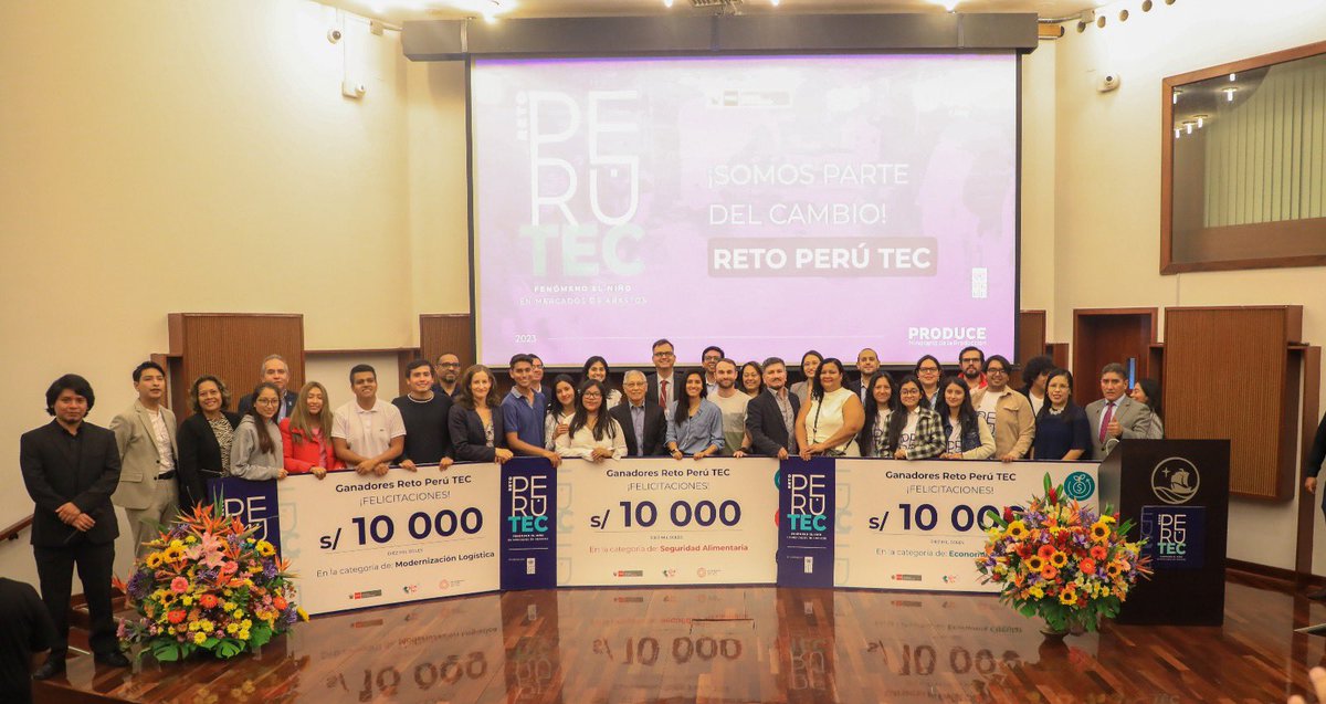 MINPRODUCCION's tweet photo. 🚀 Reto Perú TEC | Alrededor de 300 jóvenes de todo el país fueron parte de la iniciativa de innovación abierta que generó soluciones basadas en tecnología para fortalecer la resiliencia de los mercados de abastos ante los impactos del fenómeno de El Niño. 
#33Millones #FEN https://t.co/QowCiLKNMr