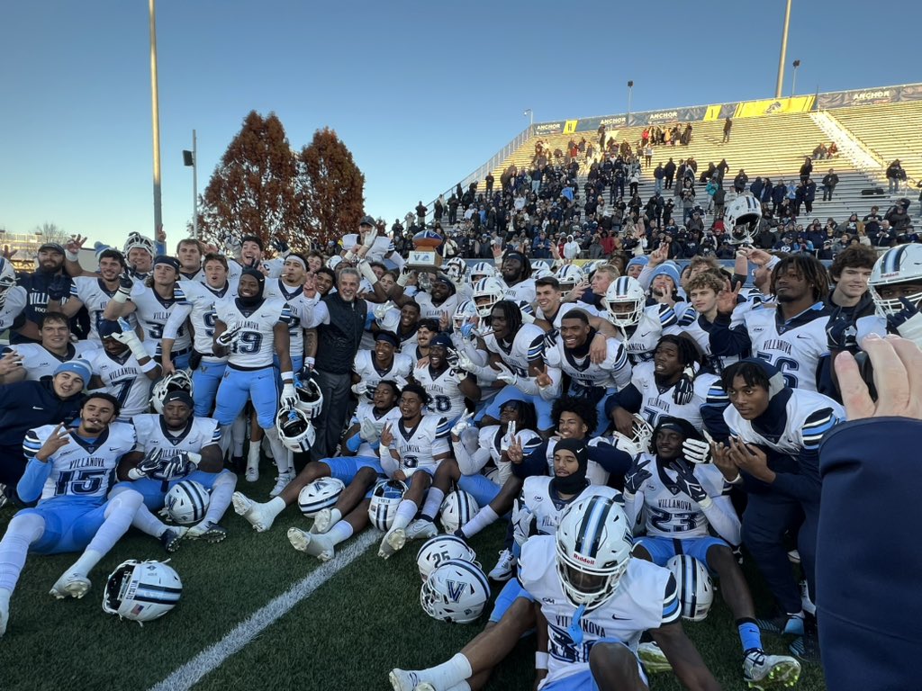 Battle of the Blue & CAA Conference Champions!!! @coachferranteVU @NovaFootball keep it rolling into the playoffs!!! 🔥🔵⚪️