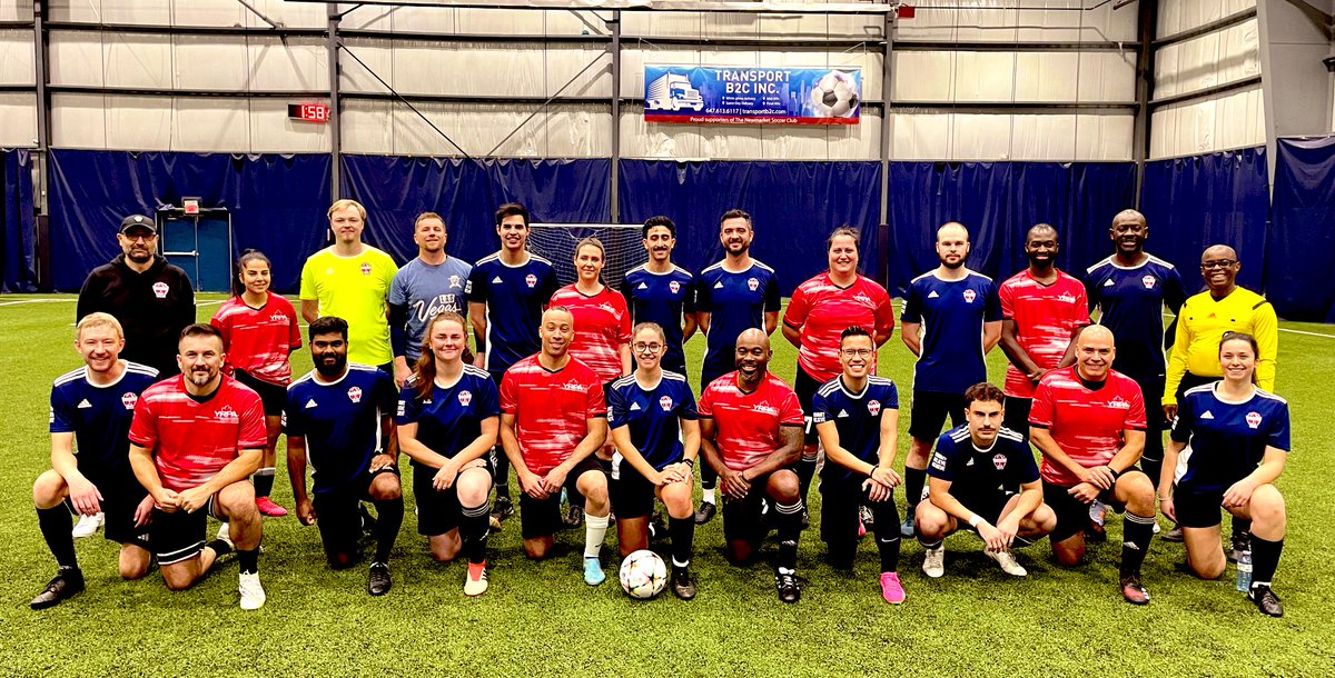 Thank you @NewmarketSoccer for hosting our #holidayheroes kick off & Soccer match this aft. Congrats to Newmarket all-stars for a great win, well played,however the real winners are those in need in our community like Newmarket Food pantry,@vsyorkregion
@salvationarmy
#deedsspeak