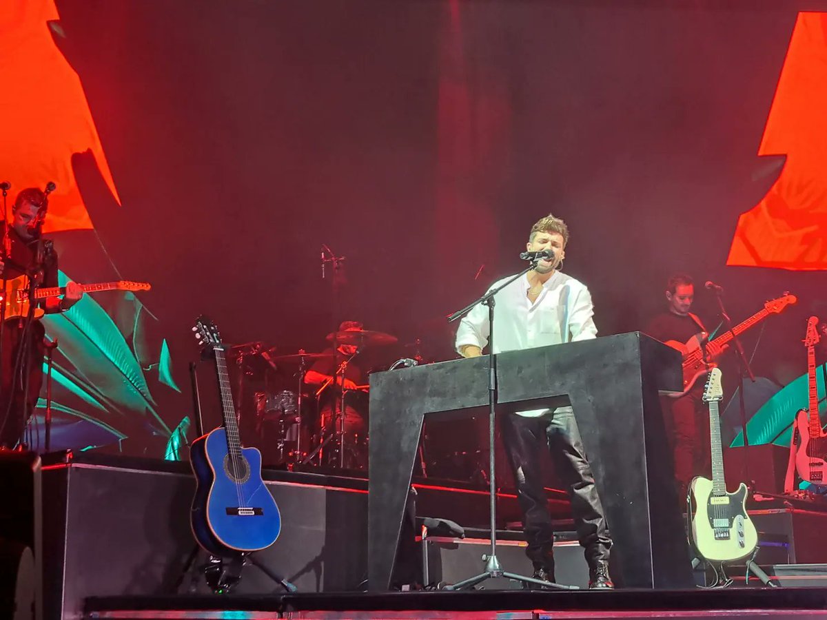 PalauSantJordi's tweet photo. Hoy @pabloalboran nos ha dejado sin palabras con sus canciones, su sold out y sus bailes 😍 ¡Menudo Show! 🙌 ¿Qué momento del concierto ha sido vuestro favorito? 

@theprojectbcn https://t.co/yMeDu07MXl