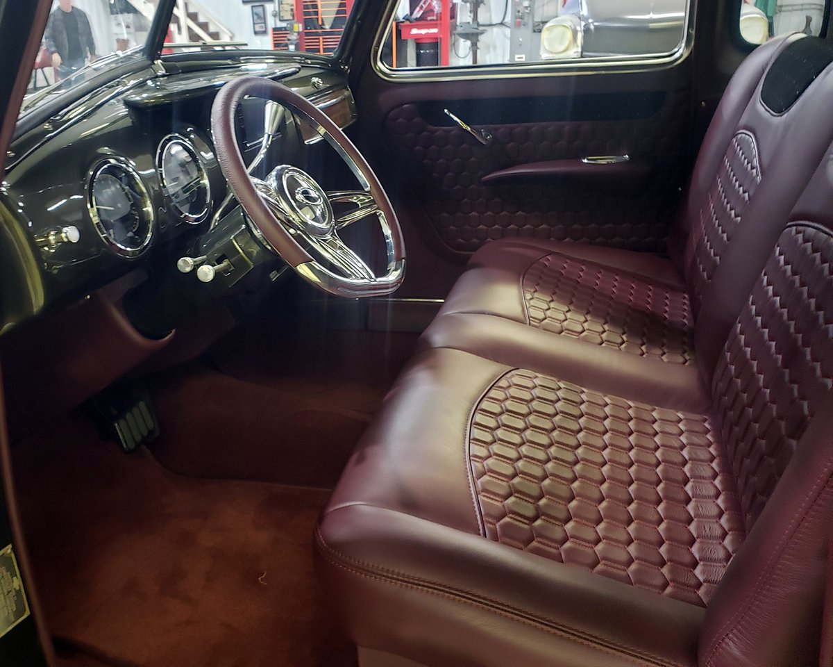 Barrett_Jackson's tweet photo. An LS-swapped #RestoMod! This 1951 @Chevrolet 3100 #5window pickup was custom-built and sits on a #Chevy S10 frame with power coming from an all-aluminum fuel-injected 6.0L LS engine. Rolling across the block with No Reserve, January 20-28
Learn more: https://t.co/6eoHJB1jVQ https://t.co/LrF4skYm1n