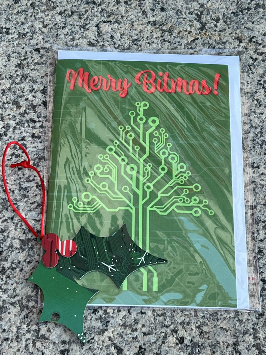 uuallan's tweet photo. Found a cool card and ornament to include in my #HackerSecretSanta gift at Downtown Holiday Market today! https://t.co/GLTvGnnm82