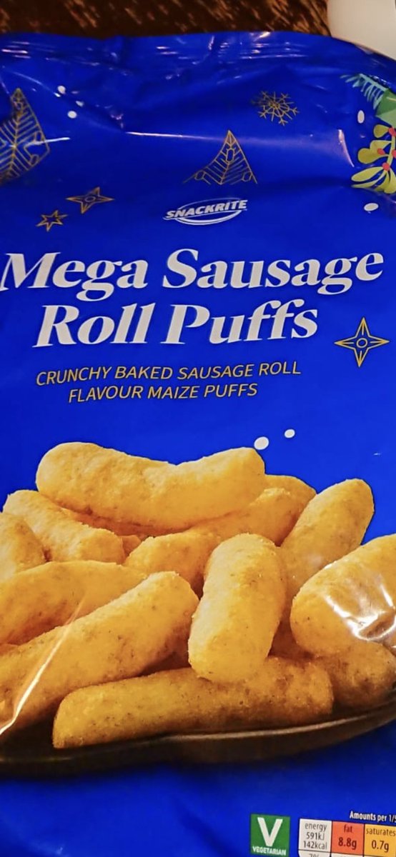 paulmcmahon7's tweet photo. Well….. Shall we? It seems rude not to. #crispreview https://t.co/M076ld6u4D