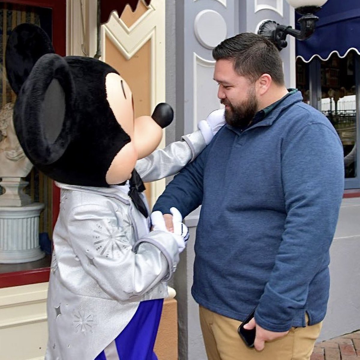cheltonjm's tweet photo. im not gonna get sappy (cause I absolutely could) but HAPPY 95TH BIRTHDAY MICKEY &amp; MINNIE! #Mickey95 https://t.co/Grk1ZDJW08