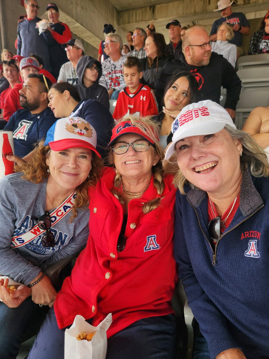 sfleury's tweet photo. #DesertFury #gowildcats #BearDown #beardownarizona https://t.co/hsJvLZgRHO