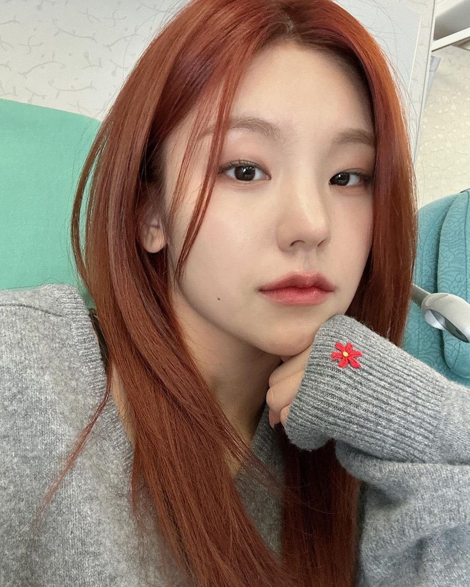 bubbleechy's tweet photo. ️️️️ ️️️
️️️
Selamat pagi dari muka bantal enih.
️️️
️️️️ https://t.co/GzxIWt8l8F