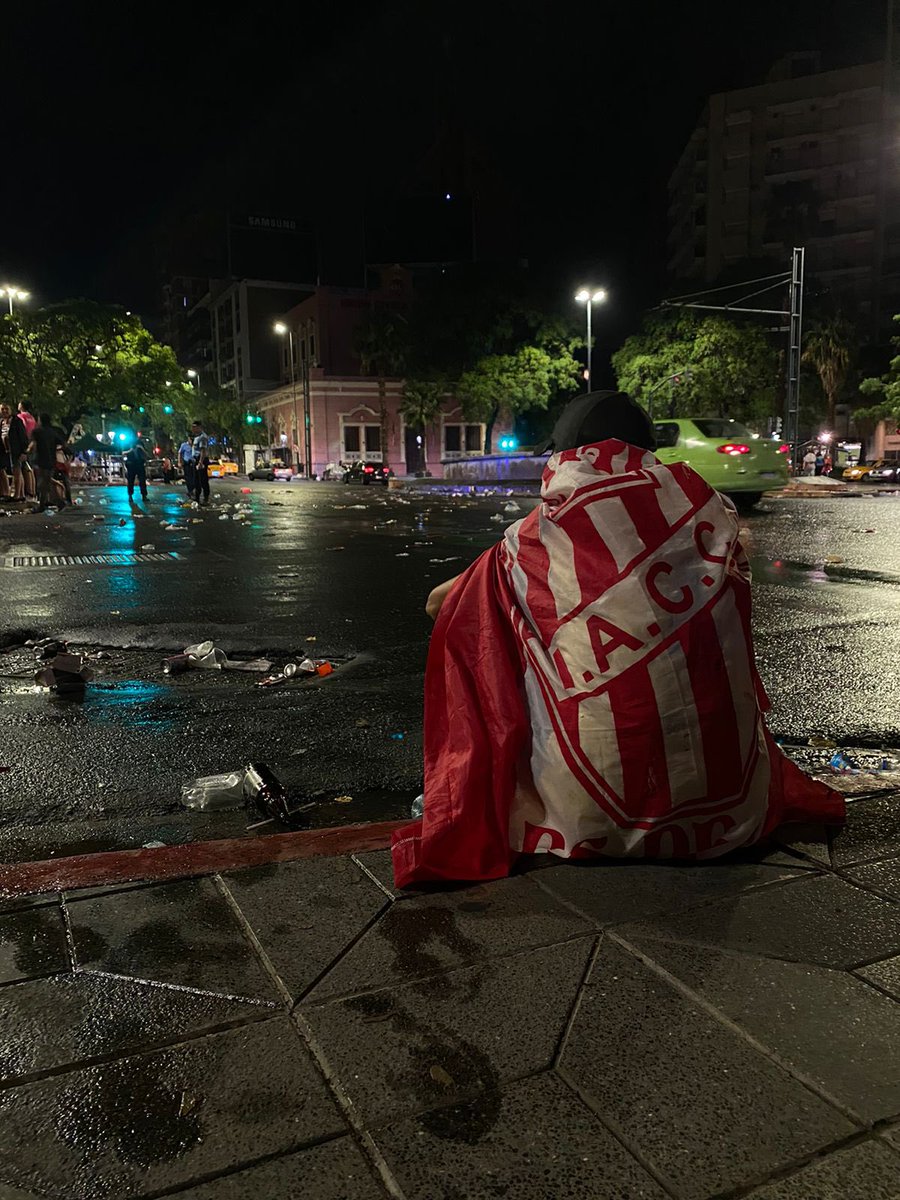 A un año del mejor día de nuestras vidas, nunca nada se va a comparar con ese 19 de Noviembre de 2022, te amo Instituto.