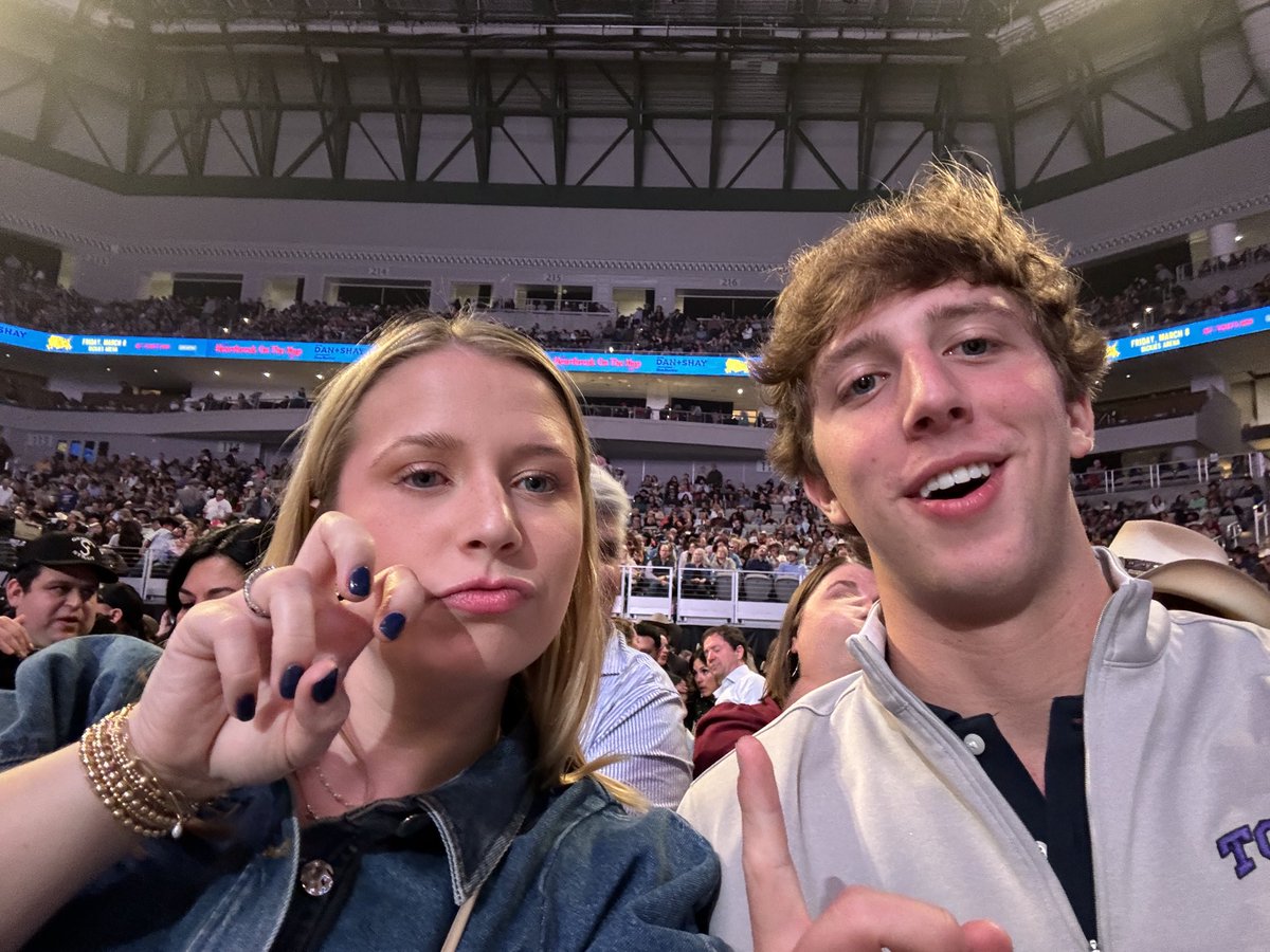 jakmass3's tweet photo. #LiveatDickiesArena https://t.co/ZodY7l34Q1