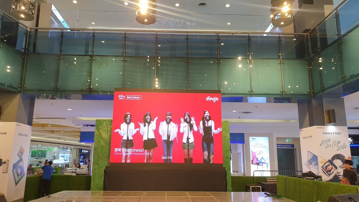 SEE YOU REVELUVS 🩷💛💙💚💜

WHAT A CHILL GATHERING
Red Velvet The 3rd Album Listening Party and Fan Gathering for a Cause

#RedVelvet #WhatAChillGathering #ChillKillPartyAtSMNorth #ReVeluvsAtSMNorthEdsa #SMNorthEdsa #SMMallsOnline #What_A_Chill_Kill