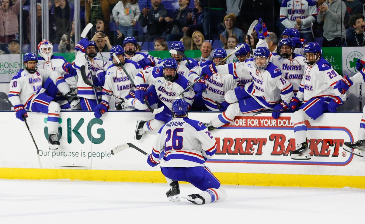UMass Lowell Hockey tweet media