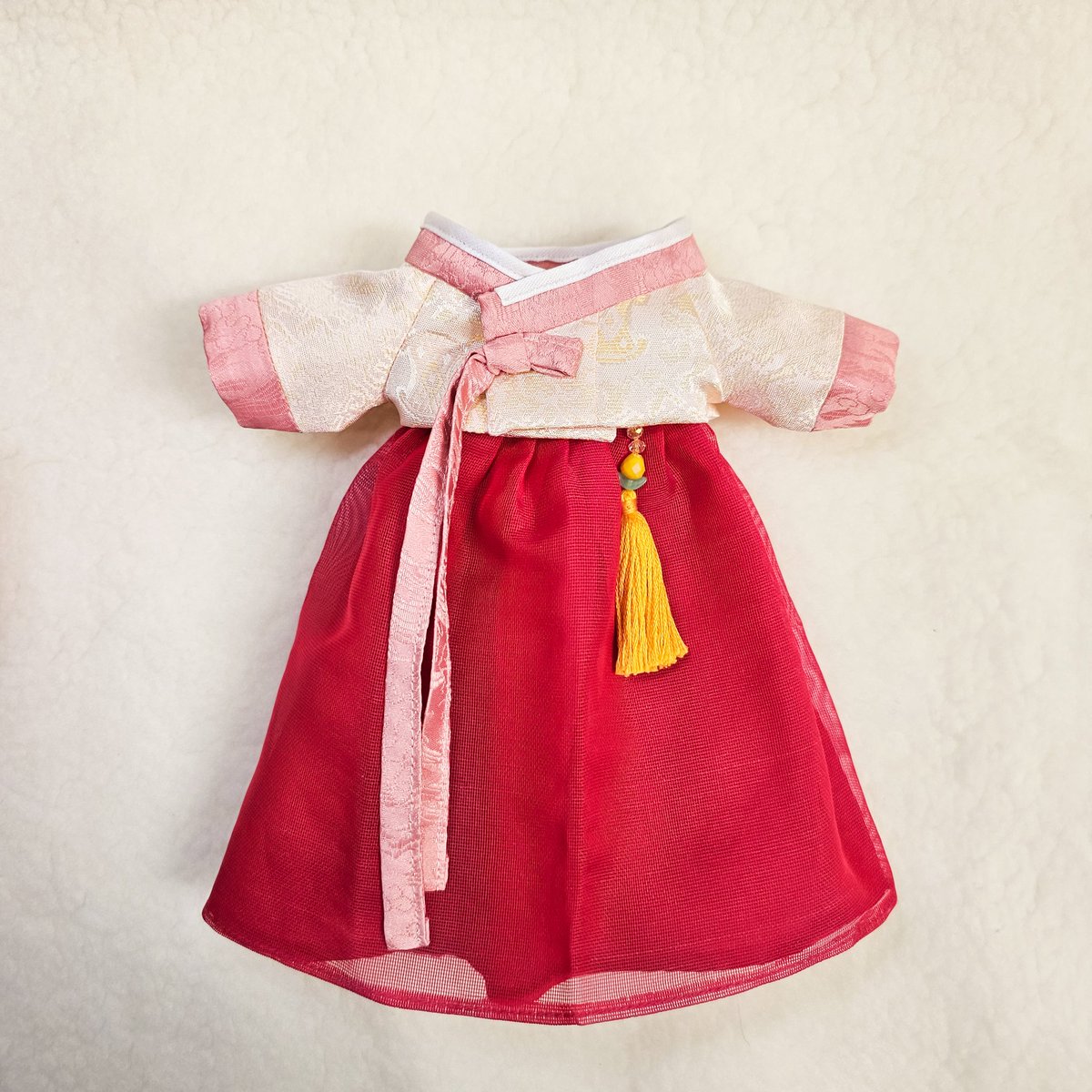 흐후후 롱바한복 맛있다🤤💕

+ 더 많은 사진
m.blog.naver.com/pixelcloset/22…