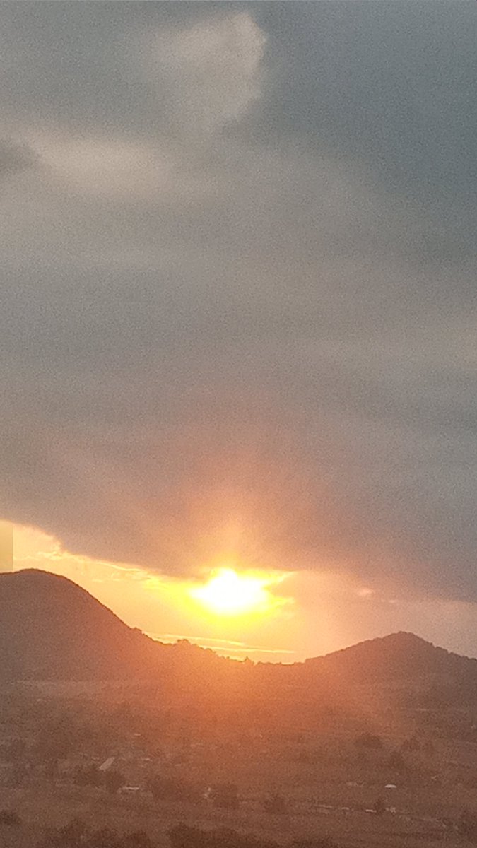 #Jiquipilco
#MiMunicipioOrgulloDeGente 
#EquipoADMM 
Bonito atardecer de mi municipio Jiquipilco