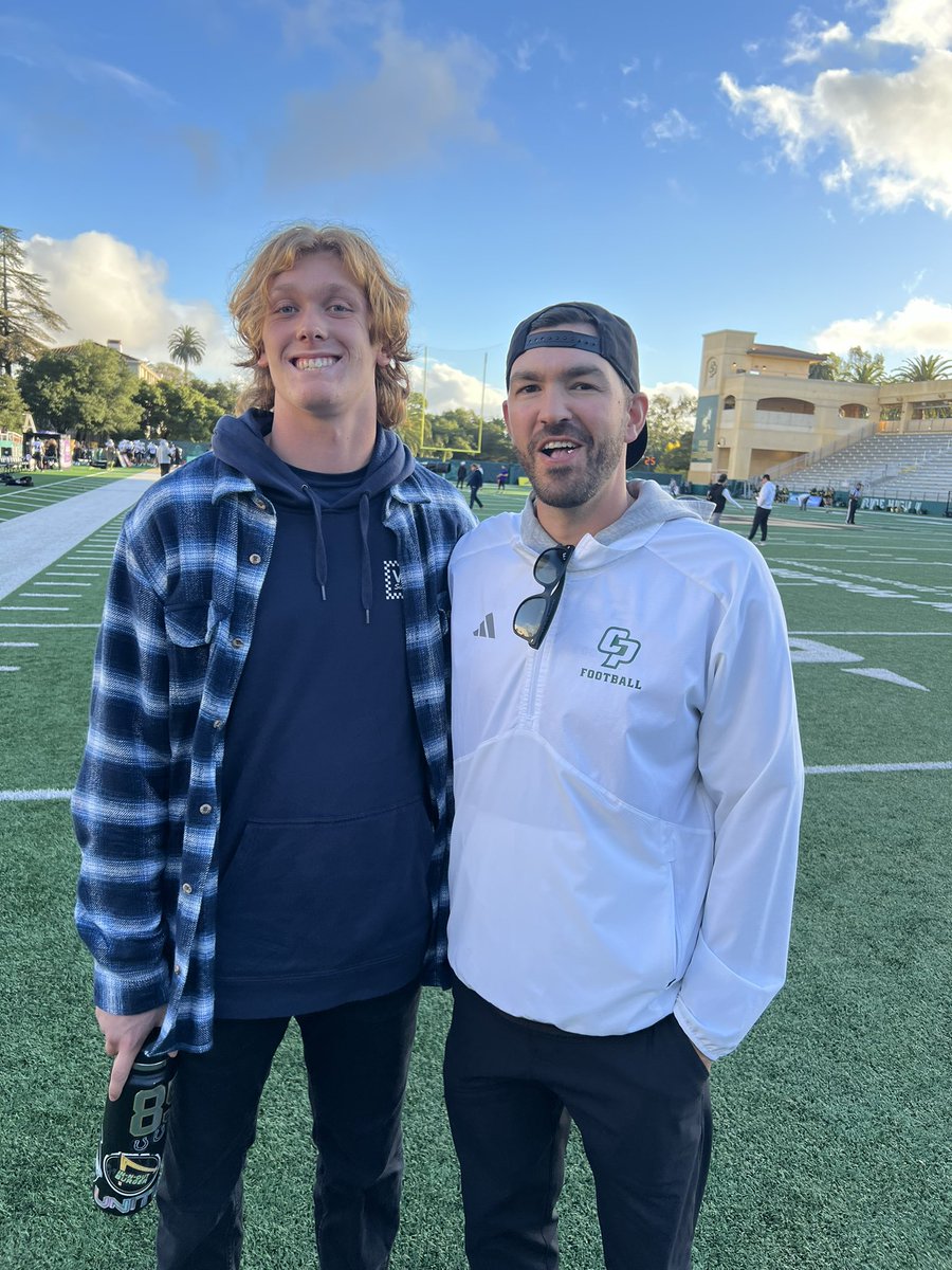 gruntdestroyer1's tweet photo. Thanks @calpolyfootball @Coach_Casey_P @CPolyCoachMeyer @CoachWulff for having me out today. Great way to spend a Saturday. 
@vmhsfootball https://t.co/hnA1OPy5ay
