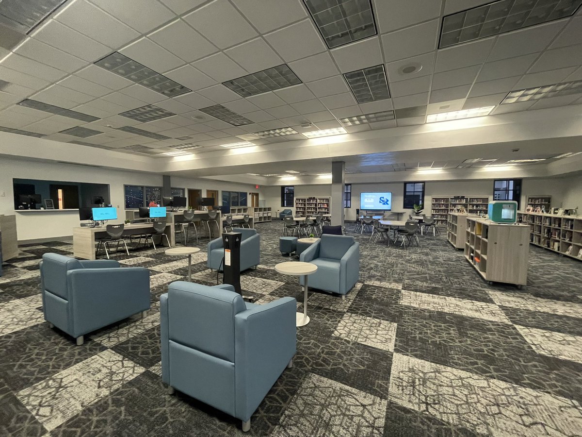 Our SRHS Media Center is ready for business!! Very excited for students &amp; staff to utilize this amazing space!! I am so excited to welcome everyone into the 💙 of our school! #SRHSbelieve <a href="/SRHS_SHARKS/">Sebastian River HS</a> 🦈