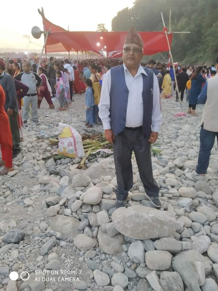 छट पर्बको अबसरमा जिवन र जगतमा सुखसान्ति संमर्बिदिको कामनासहित हार्दिक सुभकामना।