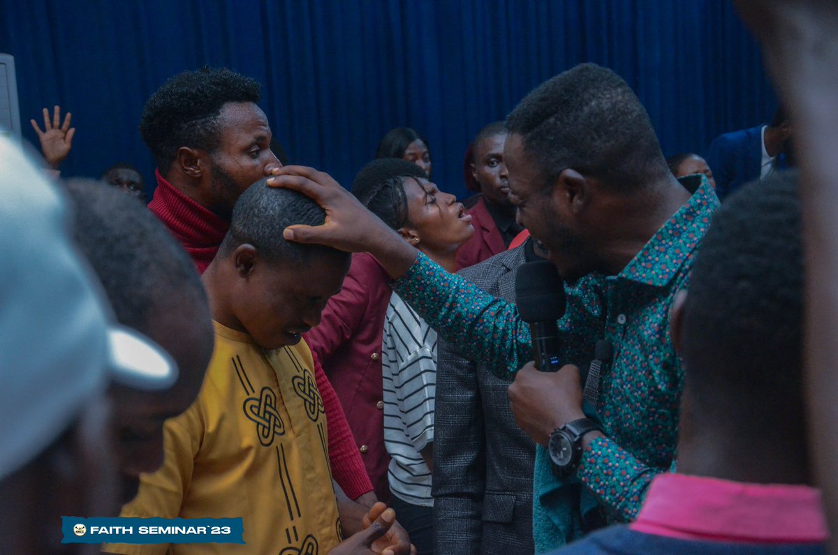 newrealitycc's tweet image. What an avalanche of God's power today! 🔥

We are deeply grateful for the mighty works of God in our midst. 
The atmosphere was saturated with God's power and to each man his own word. 

#Newrealitycc #FaithtowardsGod #Faithseminar23 #Onlinechurch #Christiancommunity
