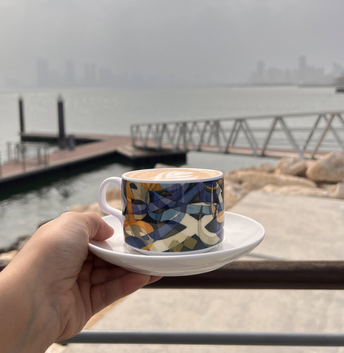 SpecializedCup's tweet photo. كوب : حروفيات 
بالتعاون مع الفنان فهد خليف 
@art_kholaif 
لاتفوتوا فرصة الحصول على نسختكم فالعدد محدود 
لمزيد من التفاصيل زوروا موقعنا الإلكتروني
https://t.co/BymYN8NbTP https://t.co/CrLWYoAvvN