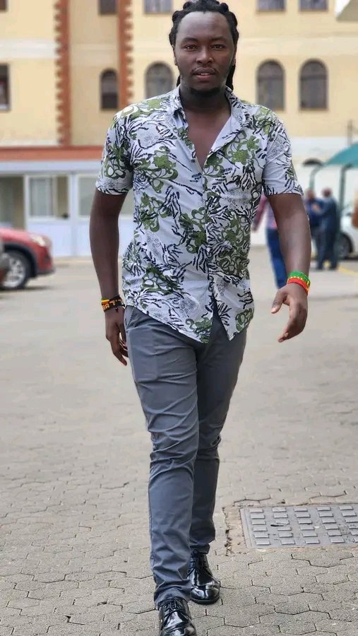 EricoLovePirate's tweet photo. With a new year of your journey, shall come more challenges, opportunities and greater success. May God bless you.Happy Birthday 🎂 🥳 🎉 to my bro
@ShattaTikiTaka .Mwore Life Mwore Blessings. Ikubambe to the fullest.
@usikusacco #Reggaebrothers@RadioCitizenFM @DjBlingOfficial https://t.co/PPC03kqPHw