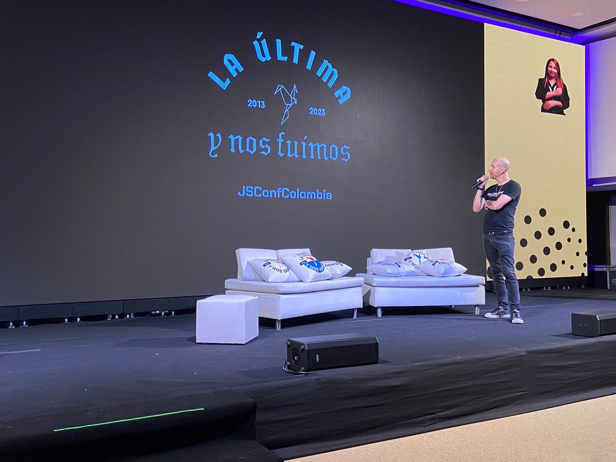 jsconfco's tweet image. Thanks to all our volunteers for all their help, hard work, and contribution to make this #JSConf2023 a reality! #LaUltimaYNosFuimos