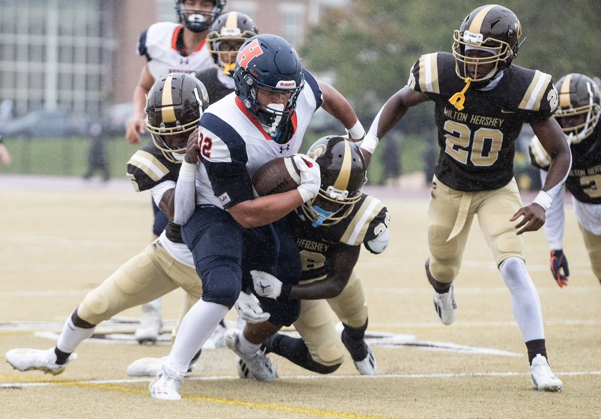 LionMedic020's tweet photo. As the season ends with 1,891 yds rushing,  28 TD’s, #1 class 5A rushing leader, #2 District 3 rushing leader, #10 State Pennsylvania rushing leader @AngelCabrera32_ time to focus now on finding a home for the next 4 years.
@BadgleyBruce @paint54 @EmnekoSweeney 
@SportsByBLinder https://t.co/WnDZ8WeC01