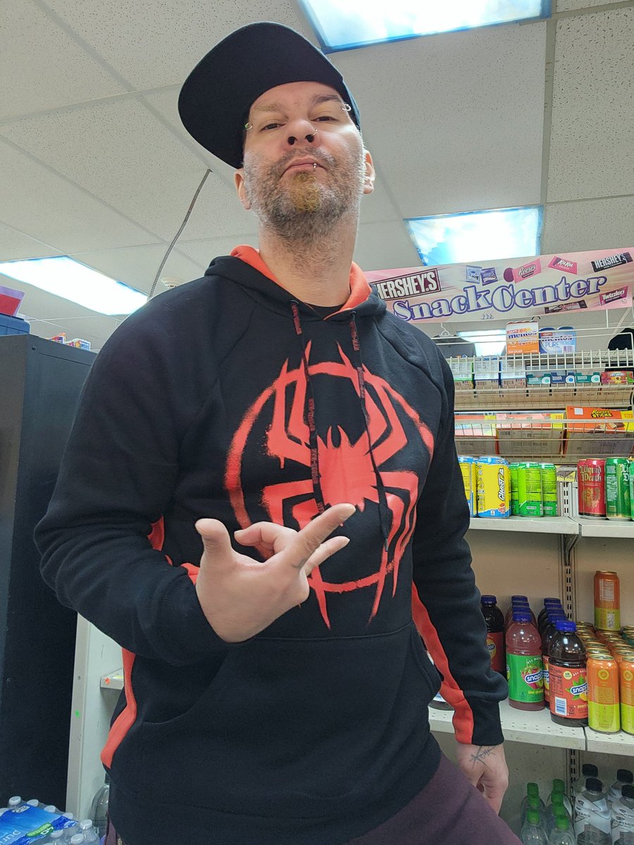 antifri3nd5's tweet photo. Spider Gang #SpiderMan #Metahead #Gamer https://t.co/49MY3N4nWA