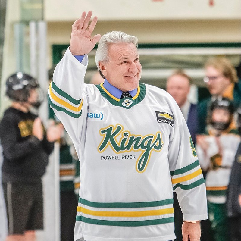 NEWS

We are very excited to announce that 6 time Stanley Cup champion and Hall of Famer Glenn Anderson has been named the teams new General Manager.

Former G.M. Chad van Diemen has been named Vice President.

Details | powellriverkings.com/glenn-anderson…

📸 Alicia Baas

#BorntobeKings👑
