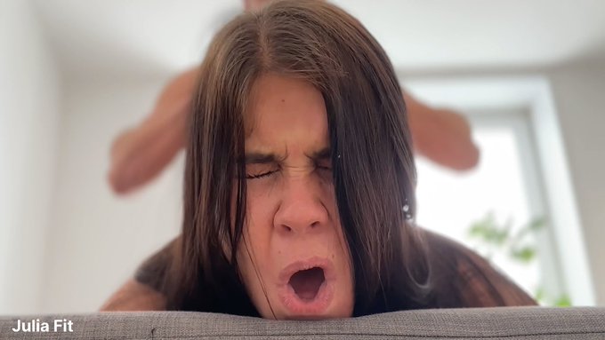 Schoolgirl Takes in Mouth After ANAL 🎬🎥😍 https://t.co/VnTVJSbRr7 https://t.co/bfWiVSMqZR