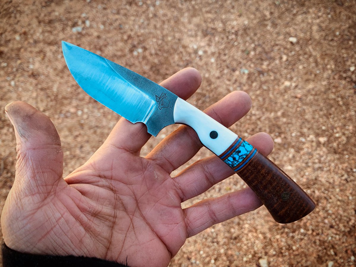 VasquezKnives's tweet photo. I love making knives! #vasquezknives #madeintexas #madetobeused #handmade #handcrafted #atx #driftwoodtexas #knifemaker #knifenut #bushcraft #micarta #knife #everydaycarry #molonlabe #gearnut #oneofakind #customknife #hunter #WIP #kitchenknife https://t.co/lFbDR9Tmmu