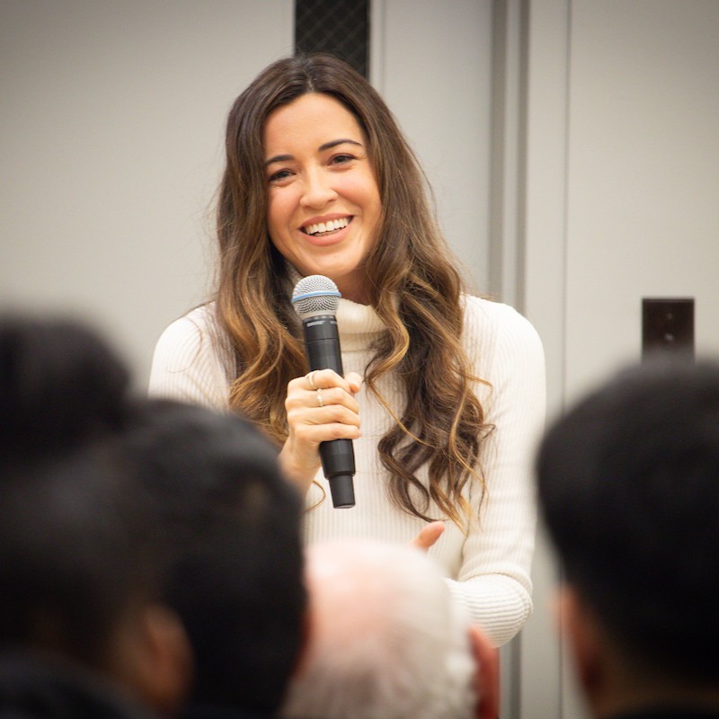 PurdueNorthwest's tweet image. PNW wrapped our #FirstGenCelebration on campus with a visit from author Alejandra Campoverdi on her book "First Gen: A Memoir." Thank you for inspiring our first-generation students to #PowerOnward!
