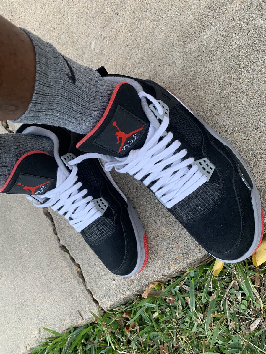 JustoeTheUnruly's tweet image. Lace swap….definitely need a new pair at some point…these 2012s been through a lot. #sneakerhead #shoesaddict #retro4 #Bred4s #OG #nike