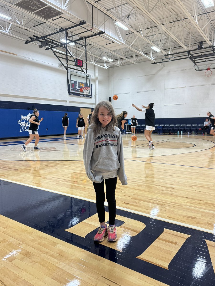 CoachCotreau's tweet image. Daddy/Daughter Date!

Stop 1: La Caretta
Stop 2: @WPIWBasketball vs @RivierRaiders 

She got to see three young women who she absolutely idolizes and adores! @lyric_g23 @JessCarrier @Mel_Press