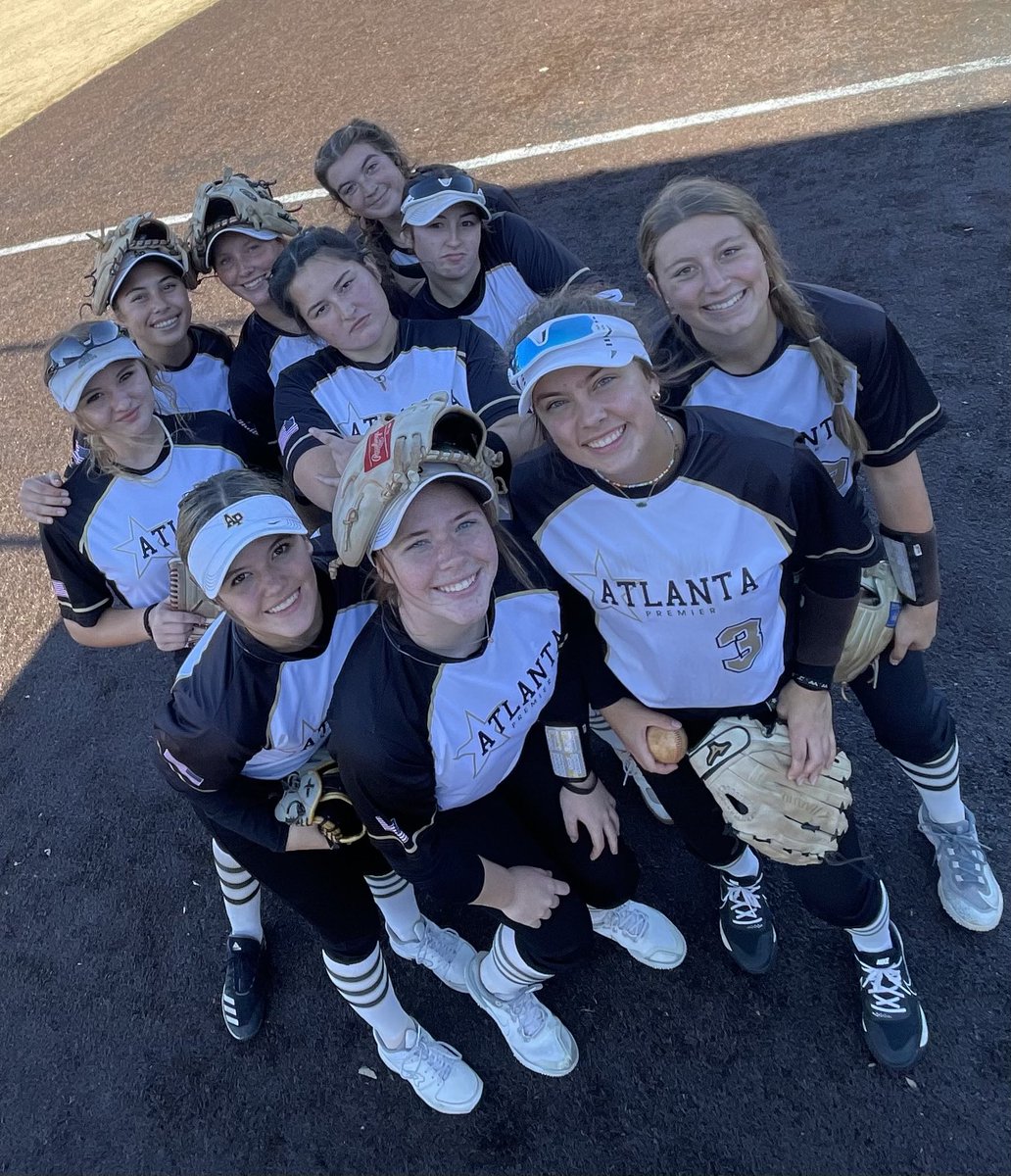 Ap07Pitt's tweet photo. 🥎🤍 Great day for ball in Dalton,GA today for AP!  This team went 3-0 out scoring their opponents 30-2 while collecting 33 hits,24 singles,5 dbls,3 triples &amp; 1 240’ blast from Grace in the 2nd game!  Pitching allowed only 6 hits all day. Moving on to elimination Sunday! #approud https://t.co/be0gL6Pt2N