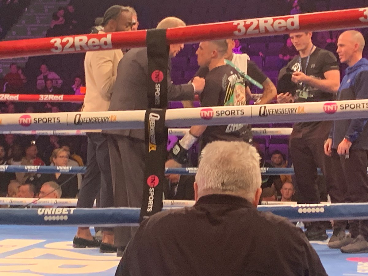 🥊🇬🇧 BREAKTHROUGH WIN FOR BALL💥 Nick Ball beats Isaac Dogboe over 12 rounds here in Manchester. The aggressor throughout, Ball landed more and secured a standing count earlier in the fight. 118-109, 116-111, 119-108 #BallDogboe #Magnificent7