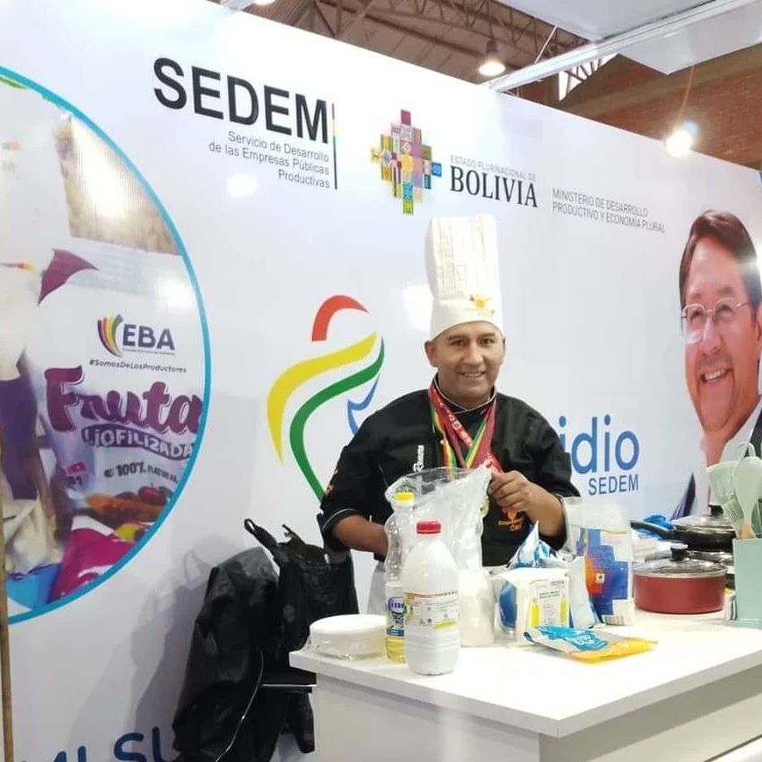 SubsidioSedem's tweet photo. #Expoteco2023 I Hoy recibimos un reconocimiento por parte de la organización de la #Expoteco. 
Te esperamos en el Campo Ferial 3 De Julio de la ciudad de Oruro hasta el 19 de noviembre. 

#Expoteco2023
#BoliviaRumboAlBicentenario https://t.co/utyQbqR8ss
