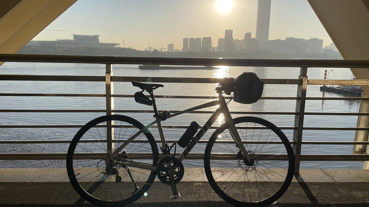 macky66904951's tweet photo. 気温は一桁。
#上海 #ポタリング #クロスバイク #escaperx https://t.co/LOYQHd6qXg