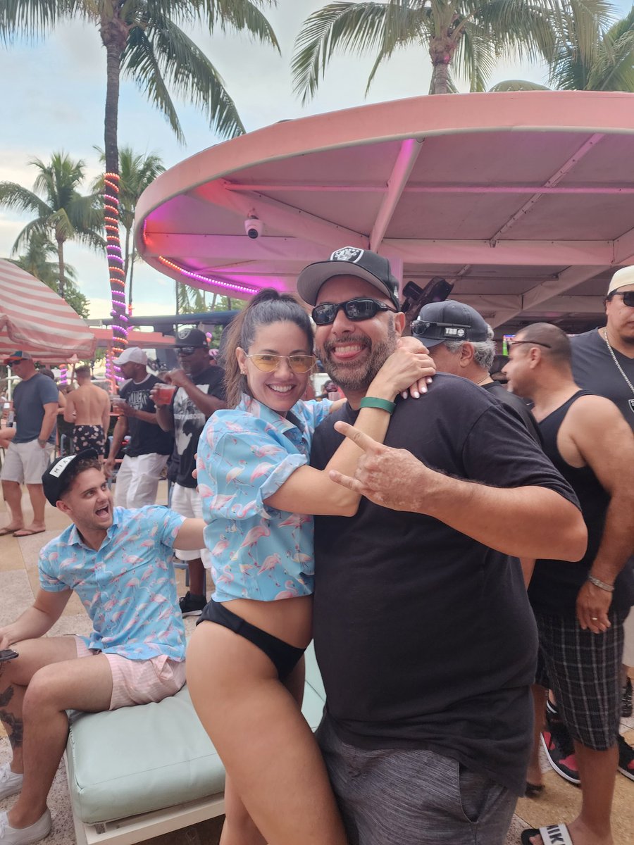 Darthvegas069's tweet image. Why am I like this?  🤣🤣🤣 @BBruddahs @Raiders #wintomorrow